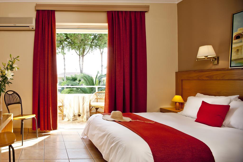 Ionian Sea Hotel & Villas - Aqua Park Kounopetra Bilik gambar